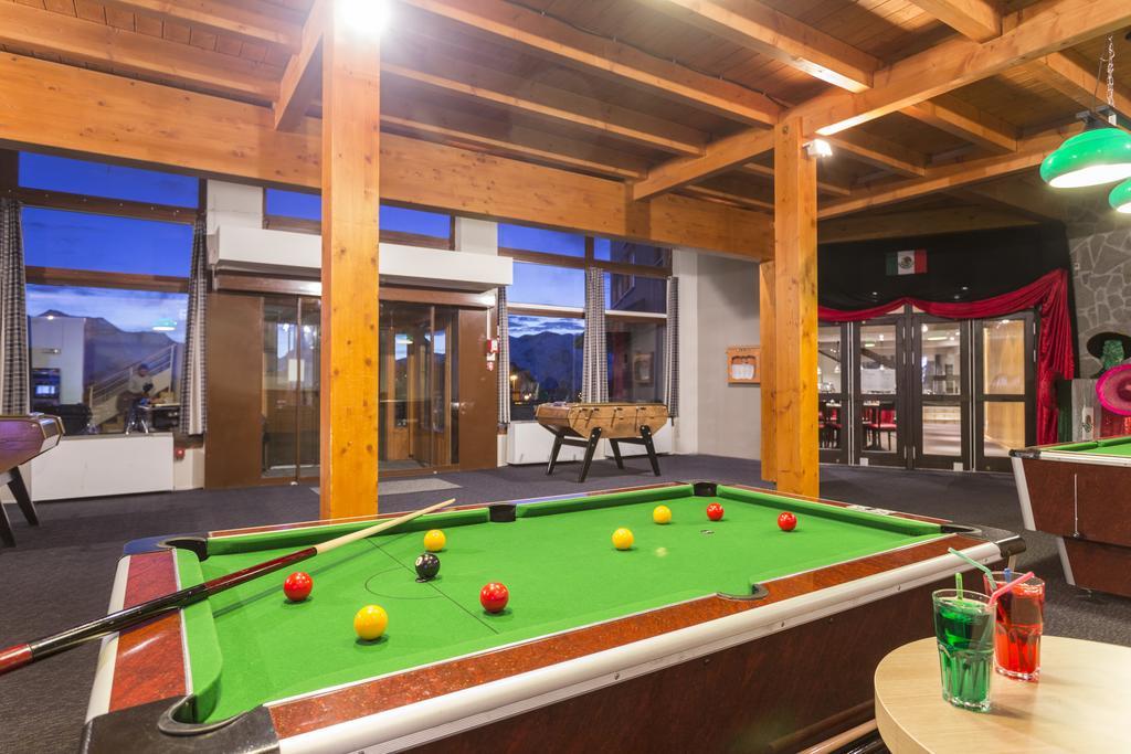 Hotel Club Mmv Les Bergers **** Alpe d'Huez Zewnętrze zdjęcie